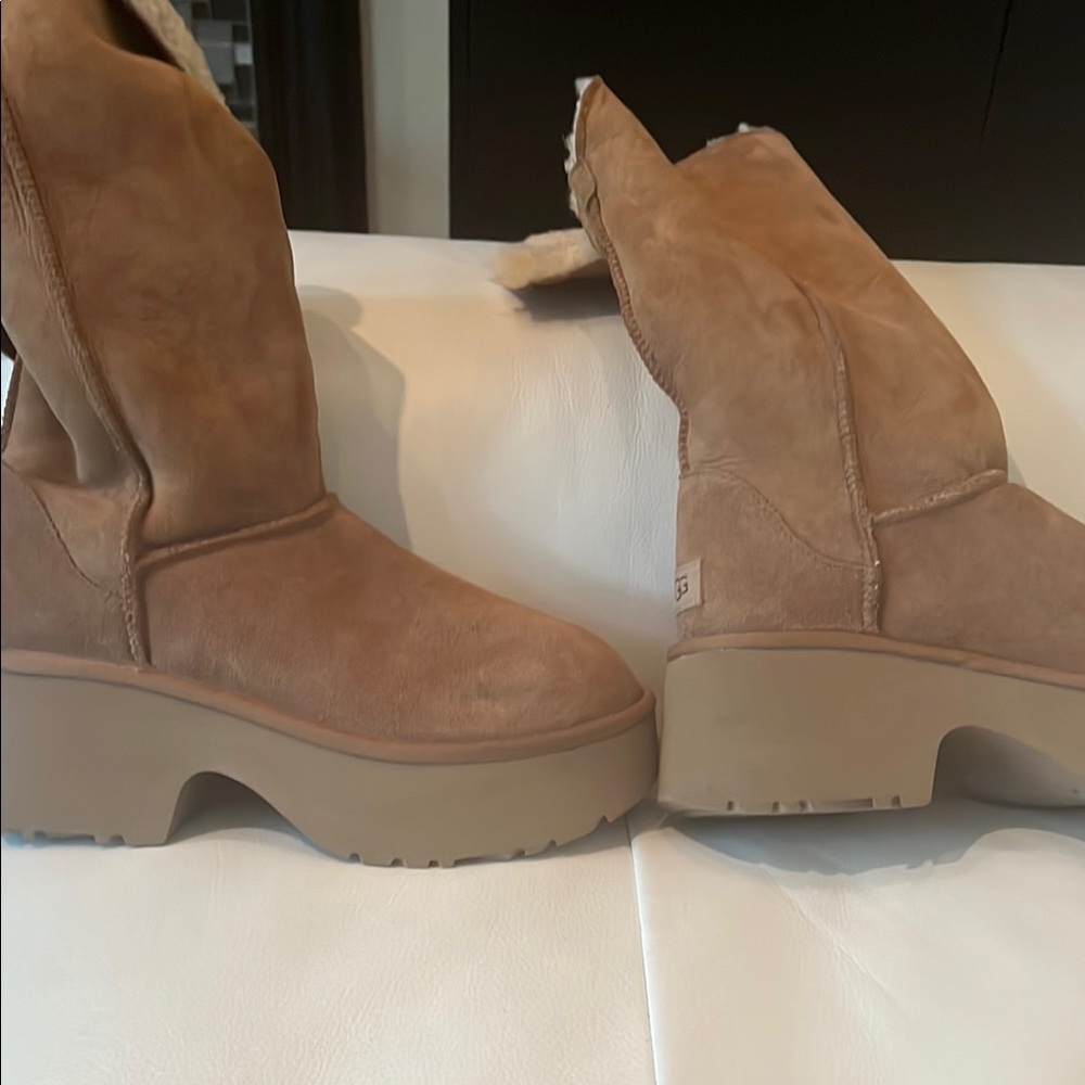 UGG Classic New Heights Cuffable Boot  Tan Size 9 - Picture 6 of 10